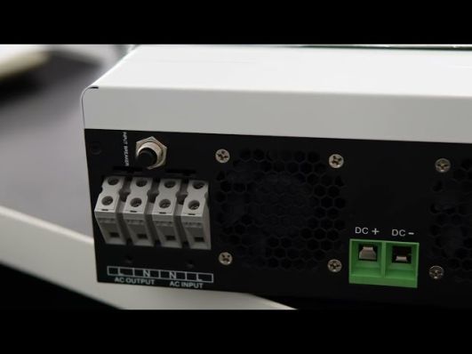 Гибридный инвертор Must PV18-3224 VPM (3200W, 24В) video 0