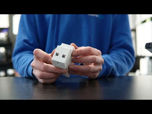 Реле напруги DigiTOP VP-40А M2W (2 модулі, термозахист) video 0