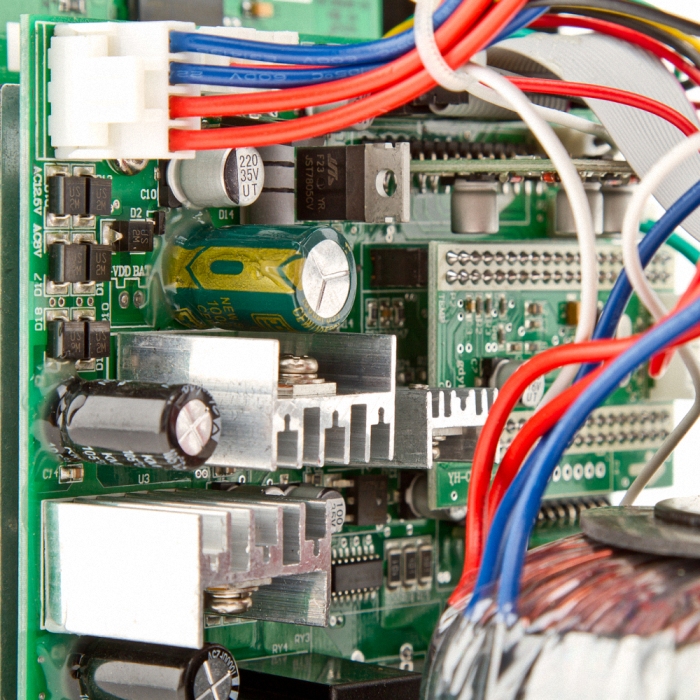 ИБП LogicPower LPY-B-PSW-1500VA+ (24В) (4130)