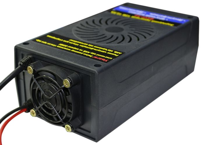 Автоматичний десульфатуючий зарядний пристрій MasterWatt БОТ-12