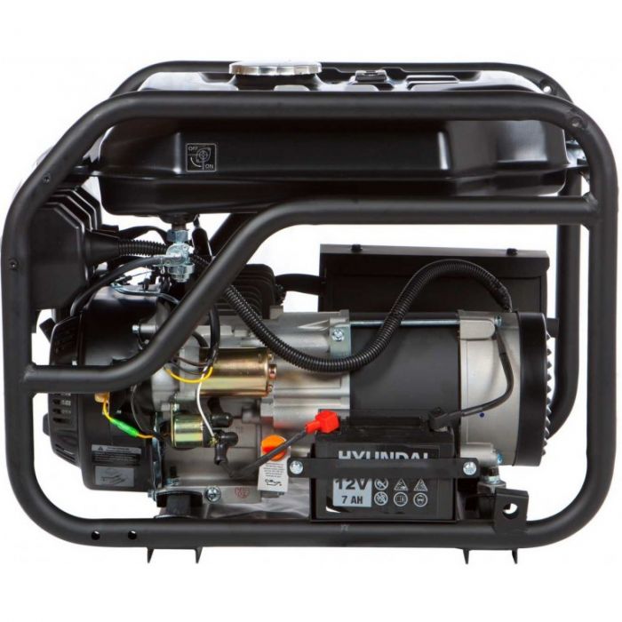 Генератор Hyundai HHY 3050FE (бензин)