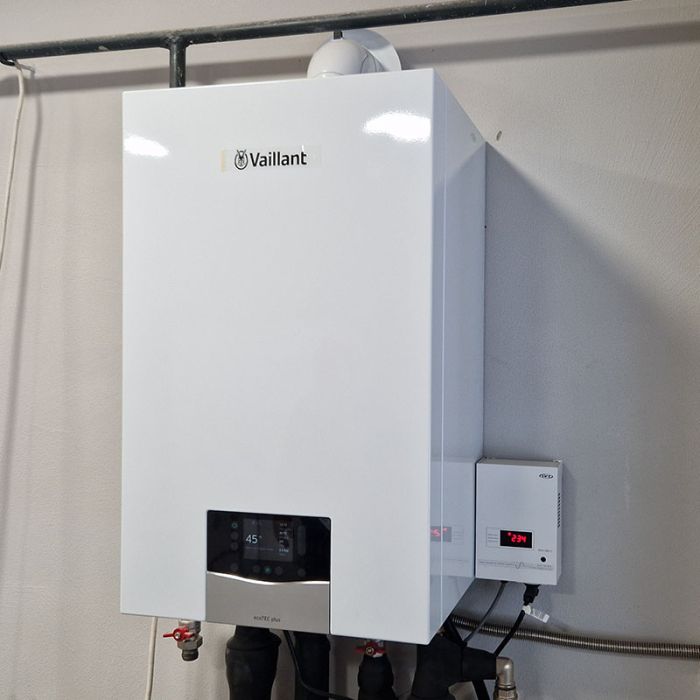 Стабилизатор напряжения LVT АСН-350 С (350 Вт)