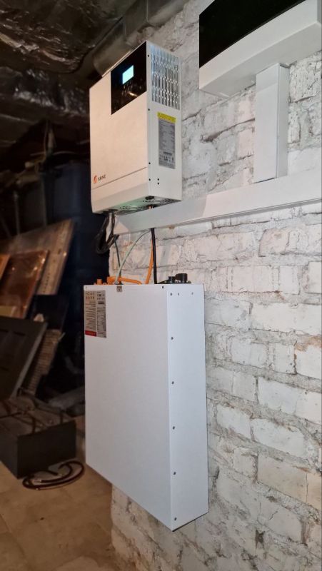 Аккумуляторная литиевая батарея SRNE EOC05B 5,12 кВт*ч, 48В 100Ач, Rack Mount